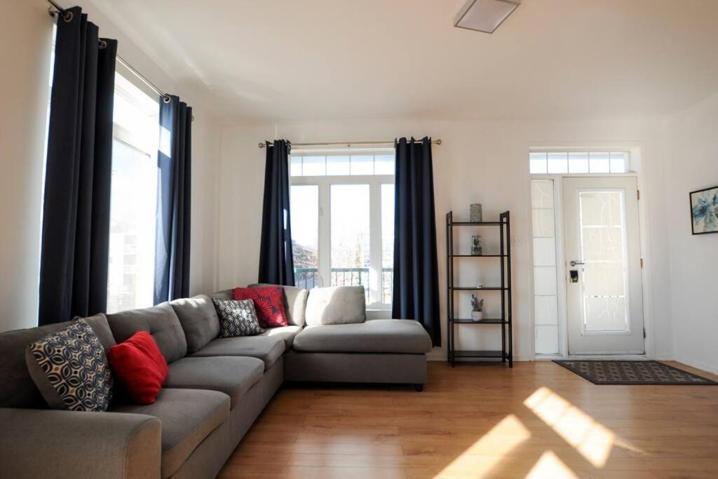 Le 1808 - Spacieux Avec Balcon - Nord De Quebec Apartment Exterior photo